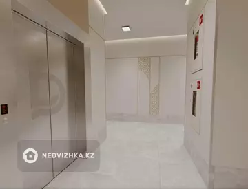 3-комнатная квартира, этаж 3 из 12, 93 м²
