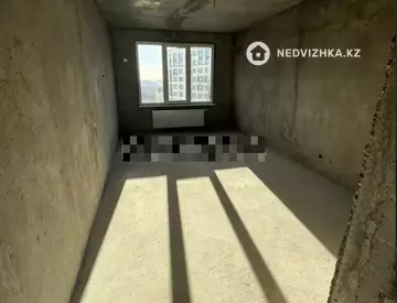 2-комнатная квартира, этаж 9 из 12, 60 м²