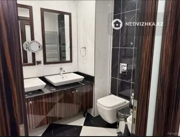 3-комнатная квартира, этаж 4 из 26, 117 м²
