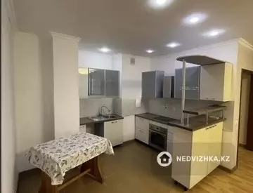 3-комнатная квартира, этаж 8 из 14, 92 м²