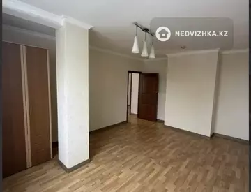 3-комнатная квартира, этаж 8 из 14, 92 м²
