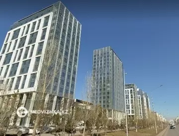 4-комнатная квартира, этаж 11 из 18, 127 м²