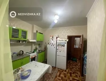 1-комнатная квартира, этаж 12 из 14, 40 м²