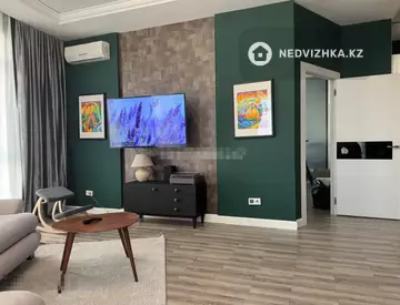 3-комнатная квартира, этаж 3 из 9, 100 м²