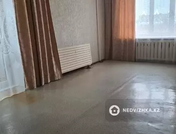 14-комнатная квартира, этаж 6 из 9, 74 м²
