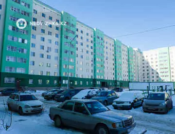 1-комнатная квартира, этаж 9 из 9, 40 м²