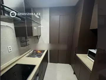 2-комнатная квартира, этаж 8 из 34, 70 м²