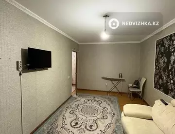 3-комнатная квартира, этаж 4 из 9, 65 м²