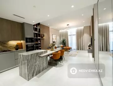 2-комнатная квартира, этаж 9 из 14, 92 м²