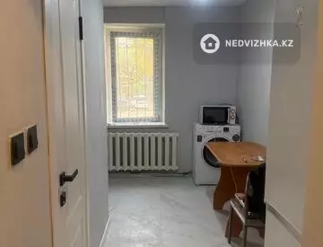2-комнатная квартира, этаж 4 из 4, 46 м²