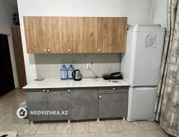 1-комнатная квартира, этаж 1 из 1, 12 м², на длительный срок