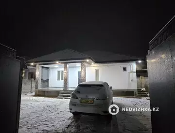 4-комнатная часть дома, 4 соток, 144 м²