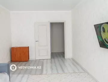 2-комнатная квартира, этаж 2 из 9, 68 м²