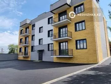 Здание, 4 этажа, 1 700 м²