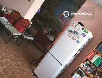 2-комнатная квартира, этаж 3 из 5, 44 м²