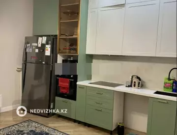 2-комнатная квартира, этаж 4 из 9, 75 м²