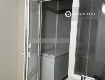 2-комнатная квартира, этаж 4 из 9, 75 м²