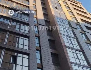 1-комнатная квартира, этаж 10 из 12, 40 м²