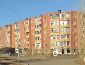 1-комнатная квартира, этаж 1 из 5, 30 м²