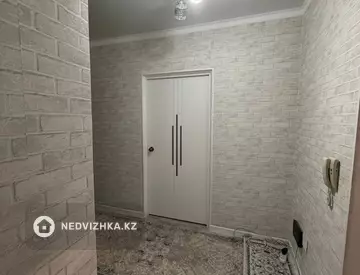 1-комнатная квартира, этаж 2 из 9, 44 м²