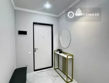 2-комнатная квартира, этаж 9 из 9, 56 м²