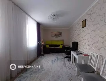 2-комнатная квартира, этаж 8 из 12, 59 м²