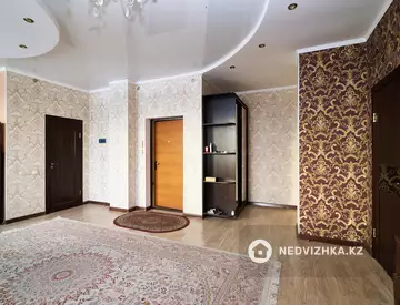 2-комнатная квартира, этаж 7 из 13, 58 м²