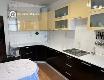 2-комнатная квартира, этаж 9 из 10, 64 м²