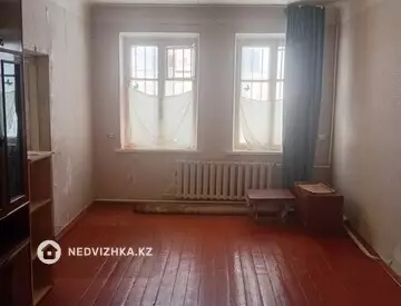 2-комнатная квартира, этаж 1 из 2, 50 м²
