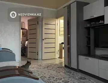 2-комнатная квартира, этаж 4 из 5, 50 м²