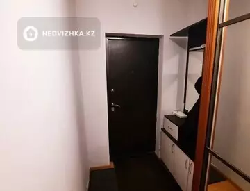 3-комнатная квартира, этаж 2 из 5, 57 м²