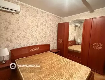 2-комнатная квартира, этаж 3 из 5, 60 м², на длительный срок