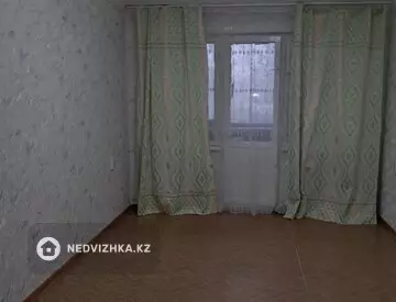 1-комнатная квартира, этаж 3 из 5, 32 м²