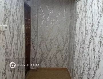 1-комнатная квартира, этаж 3 из 5, 32 м²