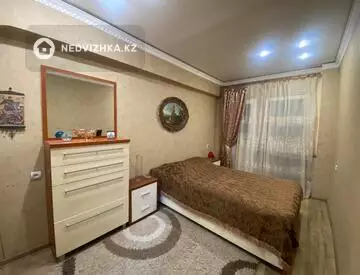 3-комнатная квартира, этаж 1 из 9, 75 м², на длительный срок