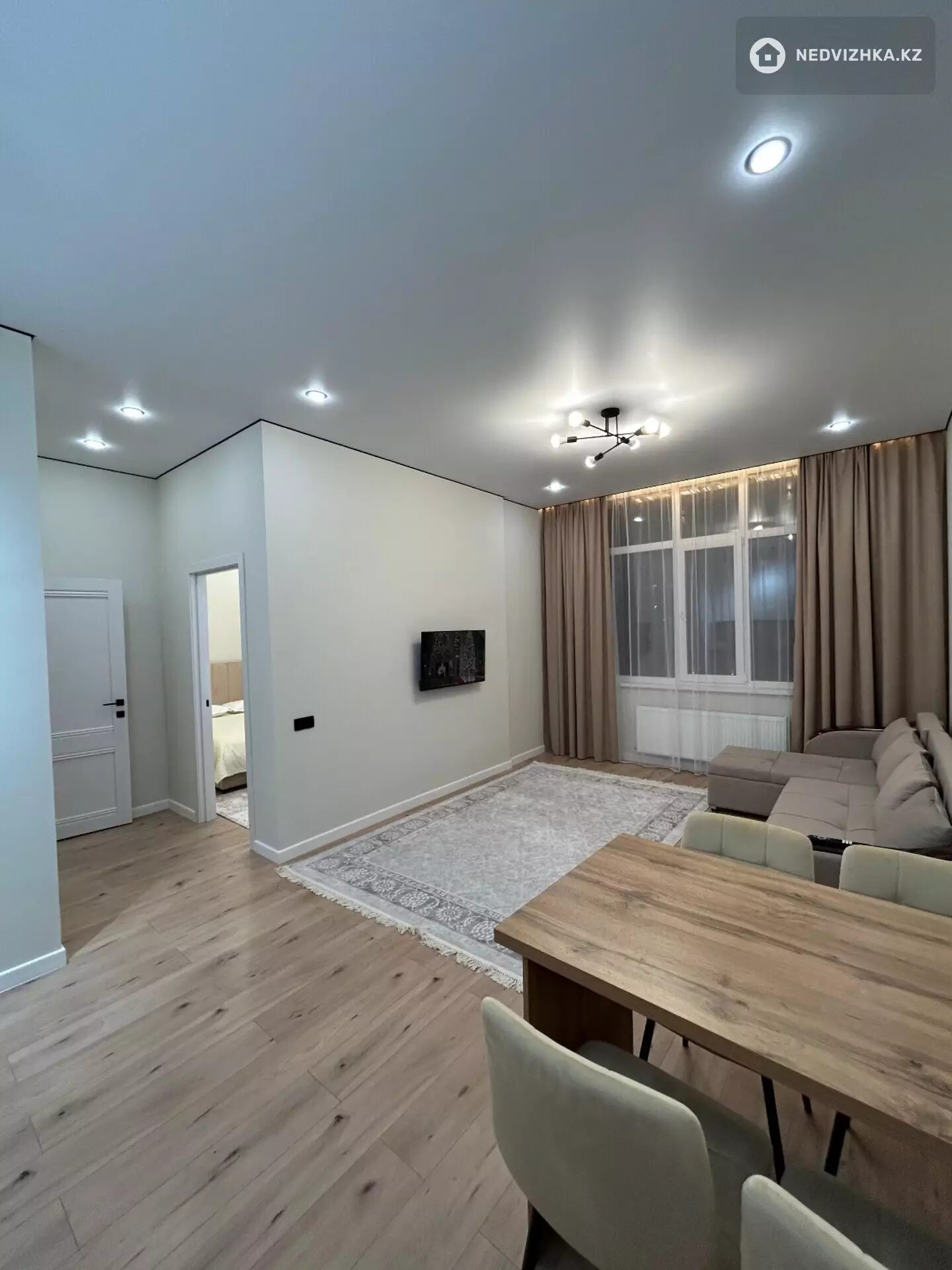 45 м², 2-комнатная квартира, этаж 2 из 12, 45 м², посуточно, изображение - 1