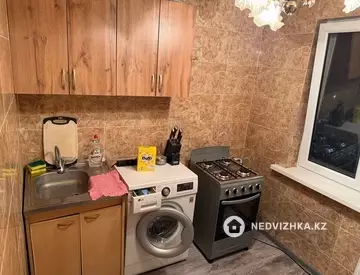 2-комнатная квартира, этаж 4 из 4, 48 м², на длительный срок