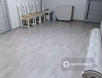 3-комнатная квартира, этаж 3 из 5, 65 м²