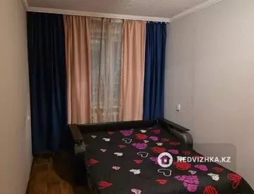 4-комнатная квартира, этаж 1 из 5, 62 м², на длительный срок