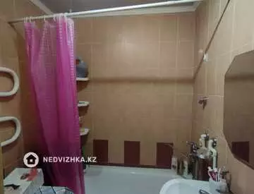 2-комнатная квартира, этаж 2 из 5, 52 м²