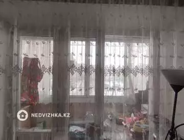 2-комнатная квартира, этаж 2 из 5, 52 м²