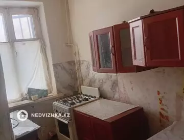 2-комнатная квартира, этаж 1 из 2, 50 м², на длительный срок