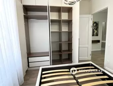 2-комнатная квартира, этаж 10 из 12, 45 м²