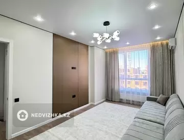 3-комнатная квартира, этаж 8 из 12, 84 м²