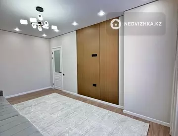 3-комнатная квартира, этаж 8 из 12, 84 м²