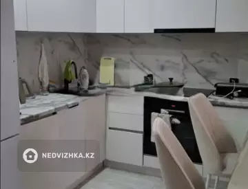 3-комнатная квартира, этаж 3 из 9, 80 м²