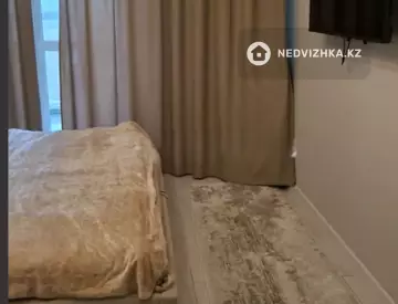 3-комнатная квартира, этаж 3 из 9, 80 м²