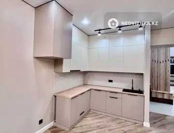 3-комнатная квартира, этаж 6 из 9, 67 м²