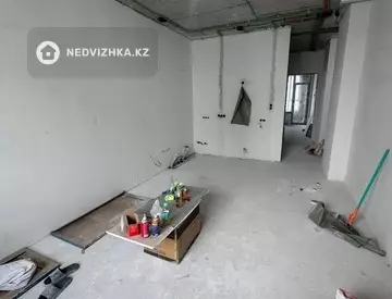 3-комнатная квартира, этаж 11 из 18, 70 м²