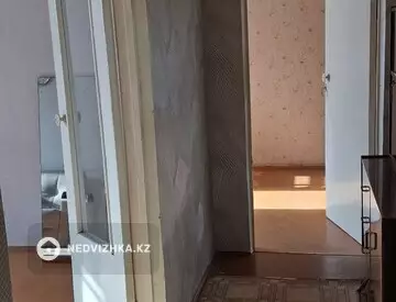 2-комнатная квартира, этаж 1 из 10, 53 м²